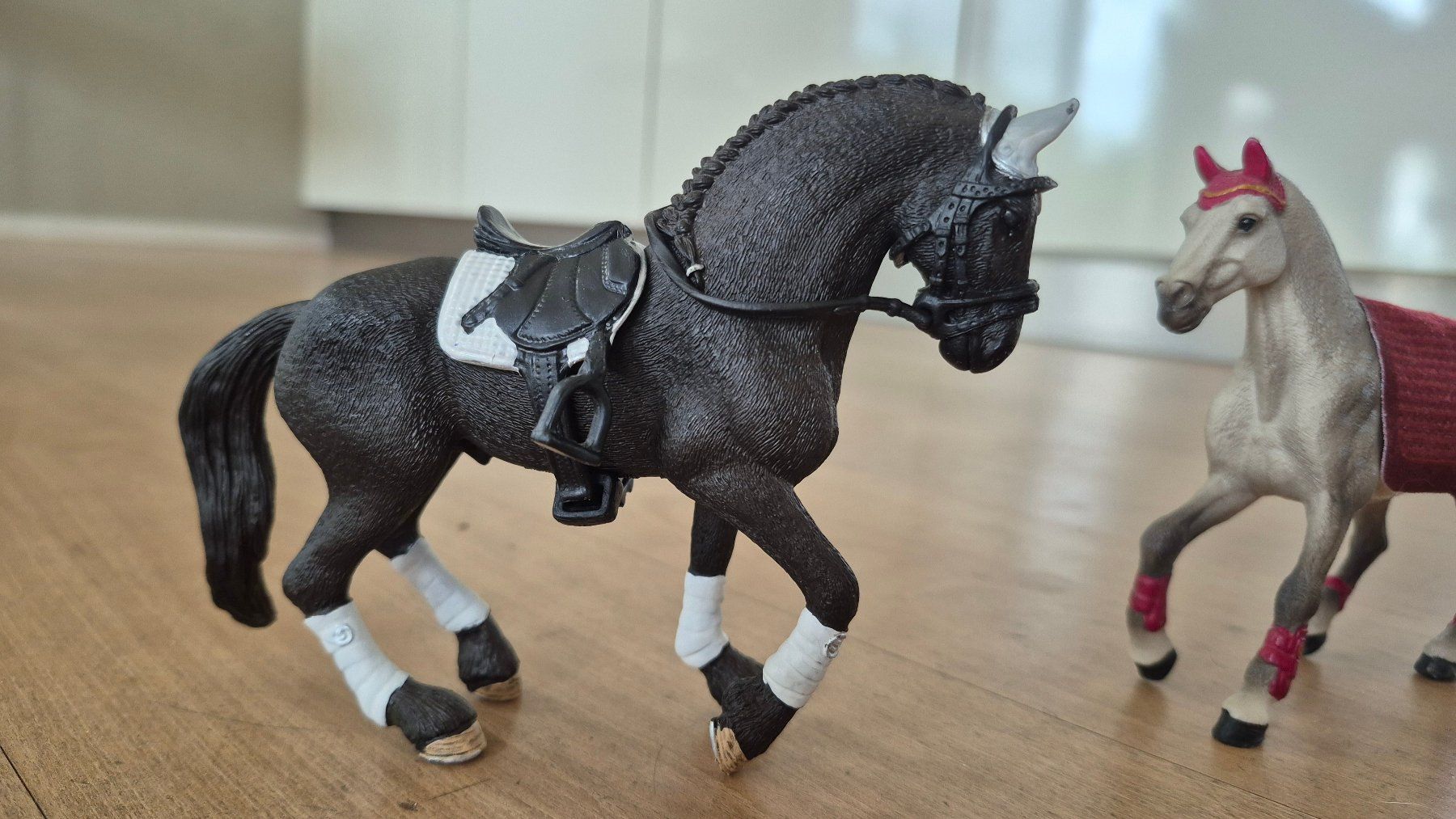 Schleich Giocattoli: Spezielle Schleichpferde 2x – Usato da Ins venduto da Tbird60 2