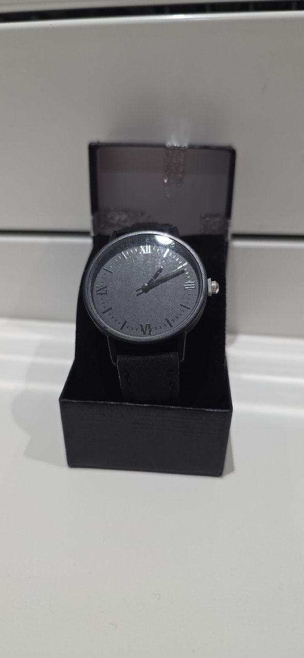 Orologi: Armband Uhr – Nuovo e nell'imballaggio originale da St. Niklaus VS venduto da vsds05