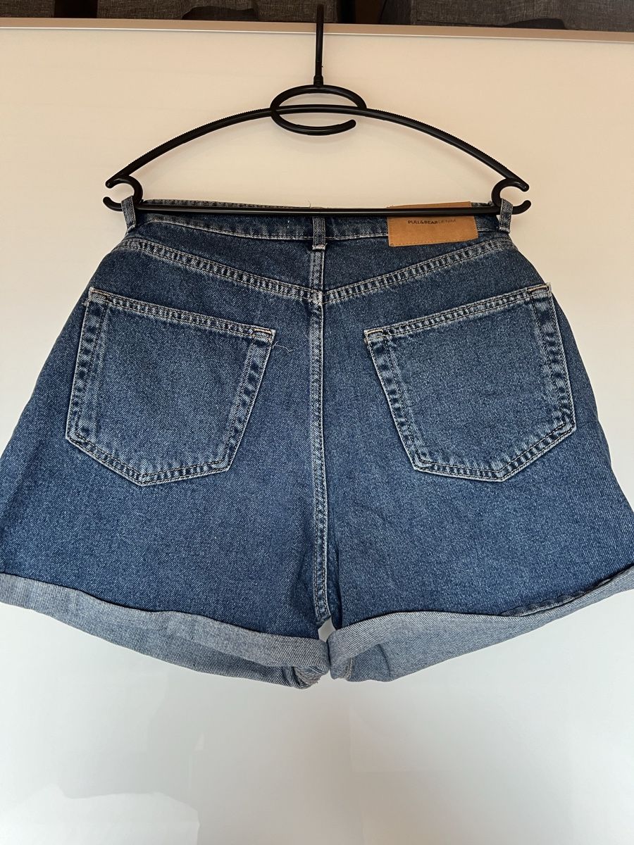 Pull&Bear Jeans: Short en jeans - pull and bear - taille eur 40 – Usato da Bossonnens venduto da noemie_01 2