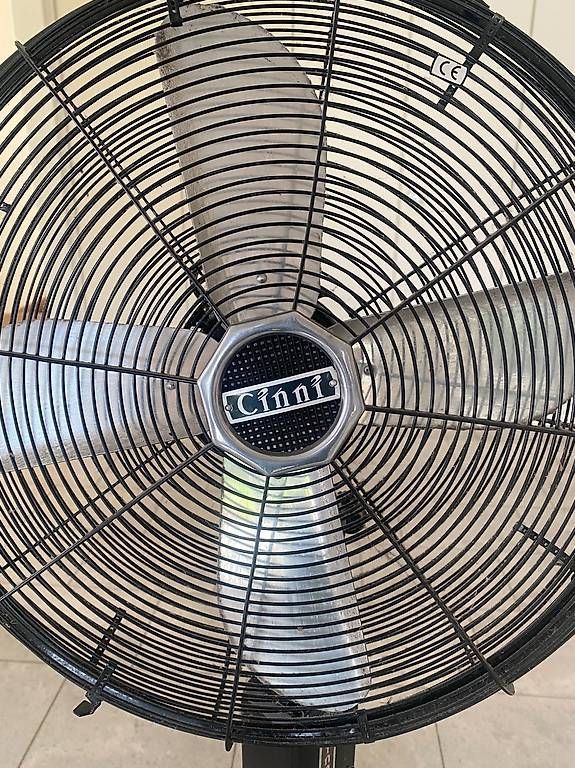 Ventilateurs: Cinni Standventilator – D'occasion à Nottwil par phlebinator01 1