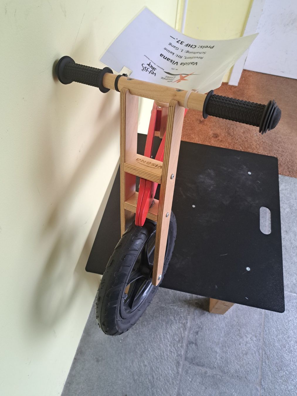 Veicoli per bambini: Valida Visana, Laufrad aus Holz – Usato da Glarus venduto da VeloShop_Glarus 2