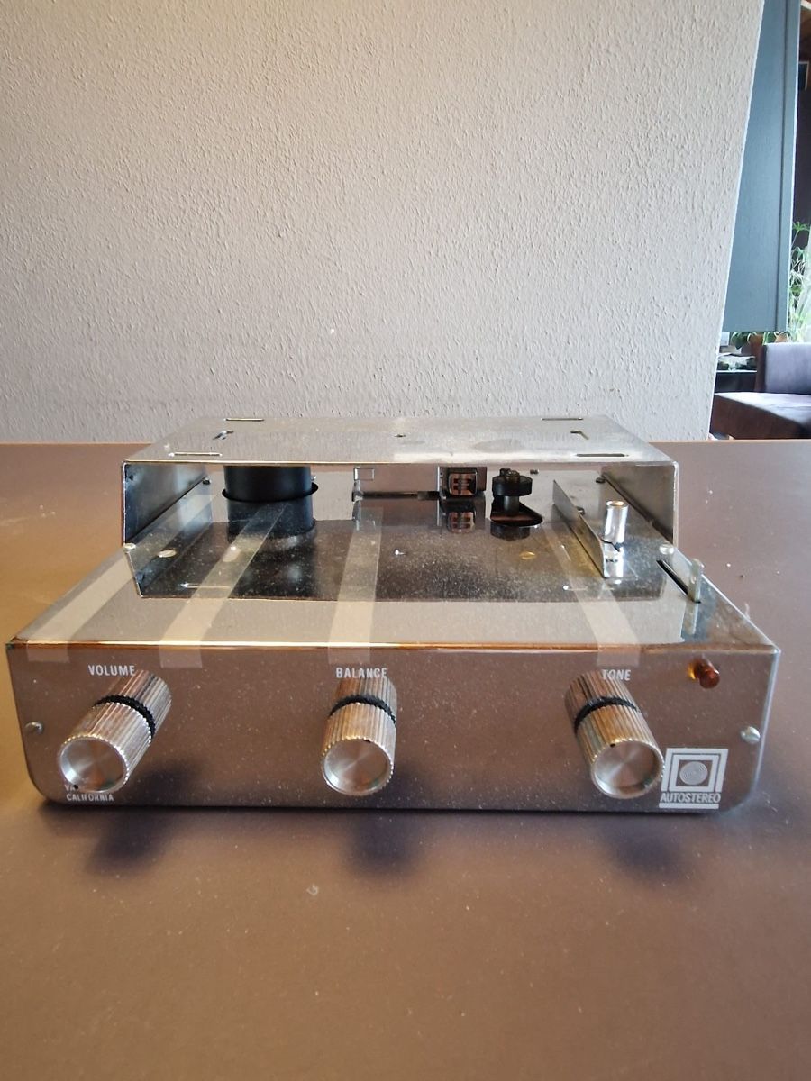 Accessori per altri veicoli: Autostereo Autoradio MC5 – Usato da Le Vaud venduto da Balthasar