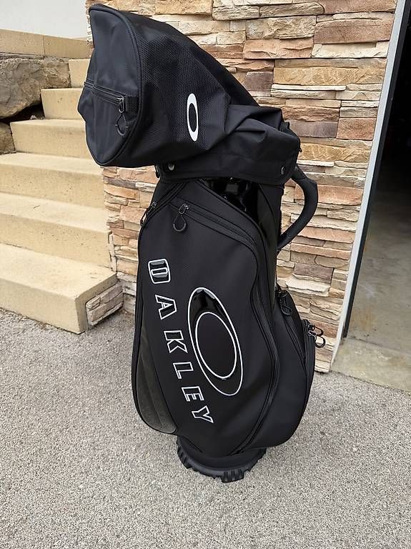 Taschen: Sac golf Oakley Golf Bag 17.0 FW – Gebraucht aus Nyon von fvevo 1