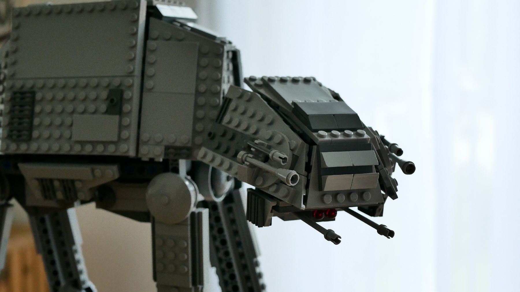 Lego Baukästen: Lego AT-AT – Gebraucht aus Tumegl/Tomils von Chrisper