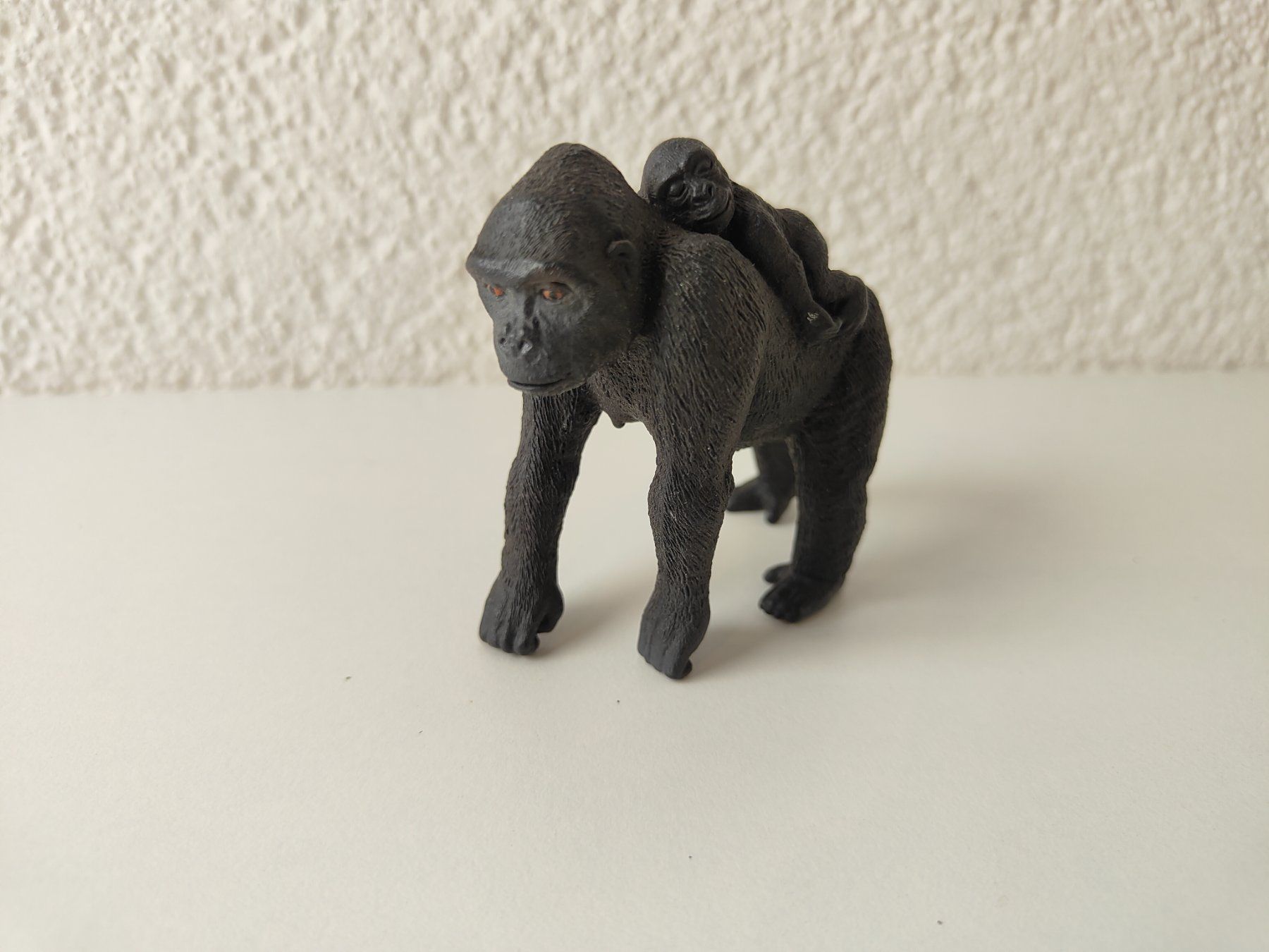 Schleich Figuren: Schleich Gorilla mit Baby Affe Wild Life – Gebraucht aus Thalwil von FigurenFreunde