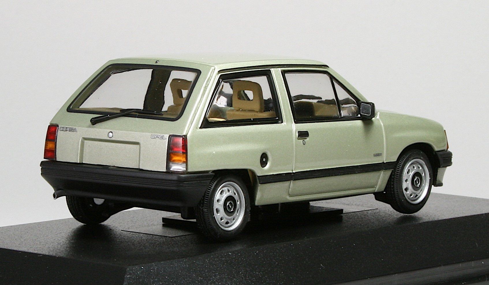 Minichamps Voitures modèles: Opel Corsa A – Neuf avec emballage d'origine à Elsau par Peekay8 2