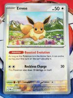 Pokémon Eevee 074/131 Pokeball Prismatic Evolutions EN