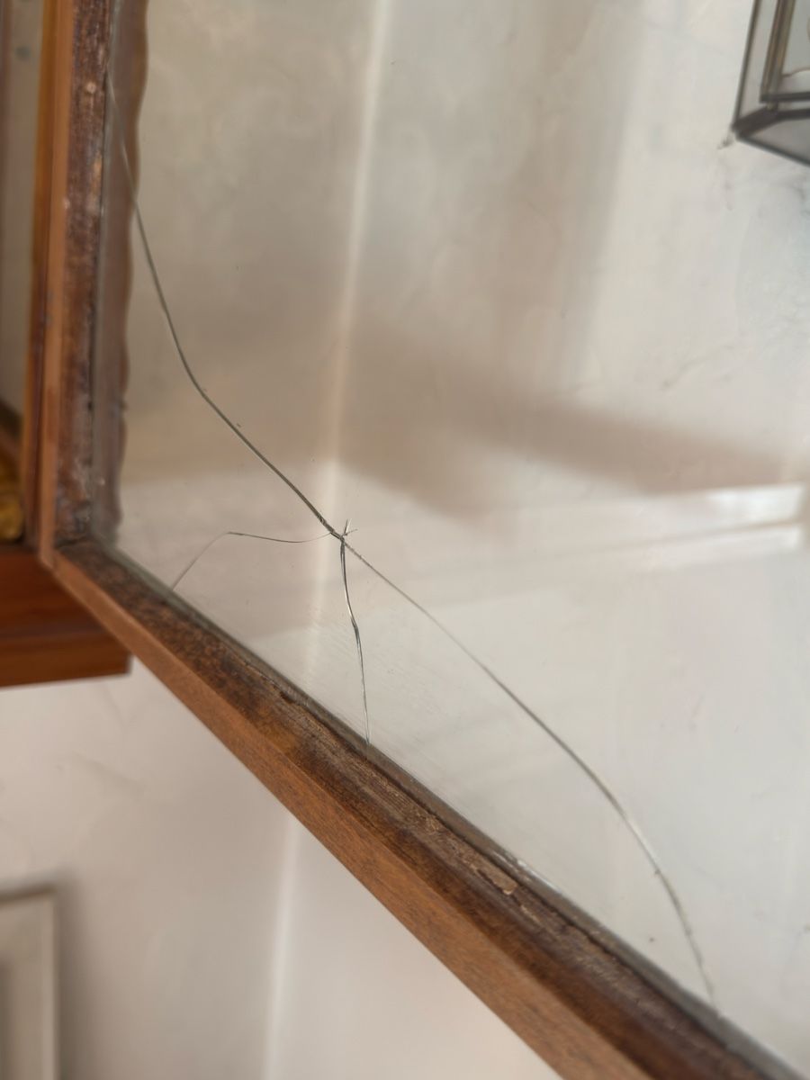 Vetrine: Antike Wandvitrine – Usato da Hombrechtikon venduto da Froeschli9 3