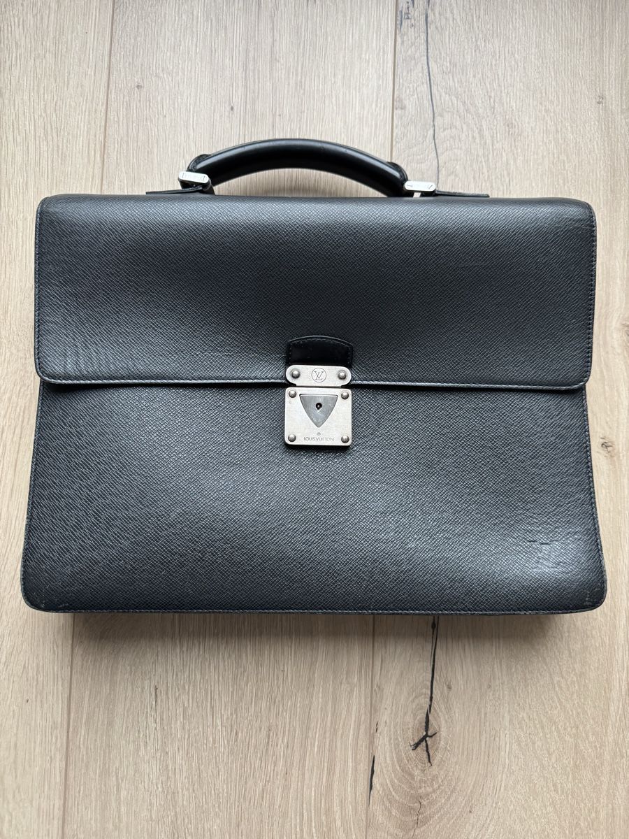 Louis Vuitton Koffer & Taschen: Louis Vuitton Aktentasche Herren Schwarz – Gebraucht aus Zug von Deimar93