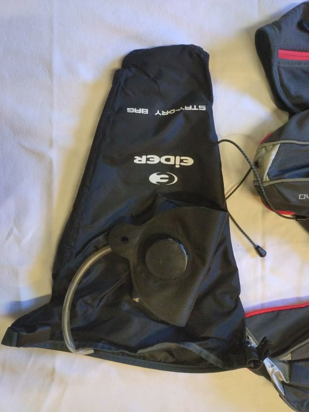 Borse: Sac de trail Eider Overnight Race Taille 3  – Usato da Farvagny-le-Grand venduto da LaCaverne 3