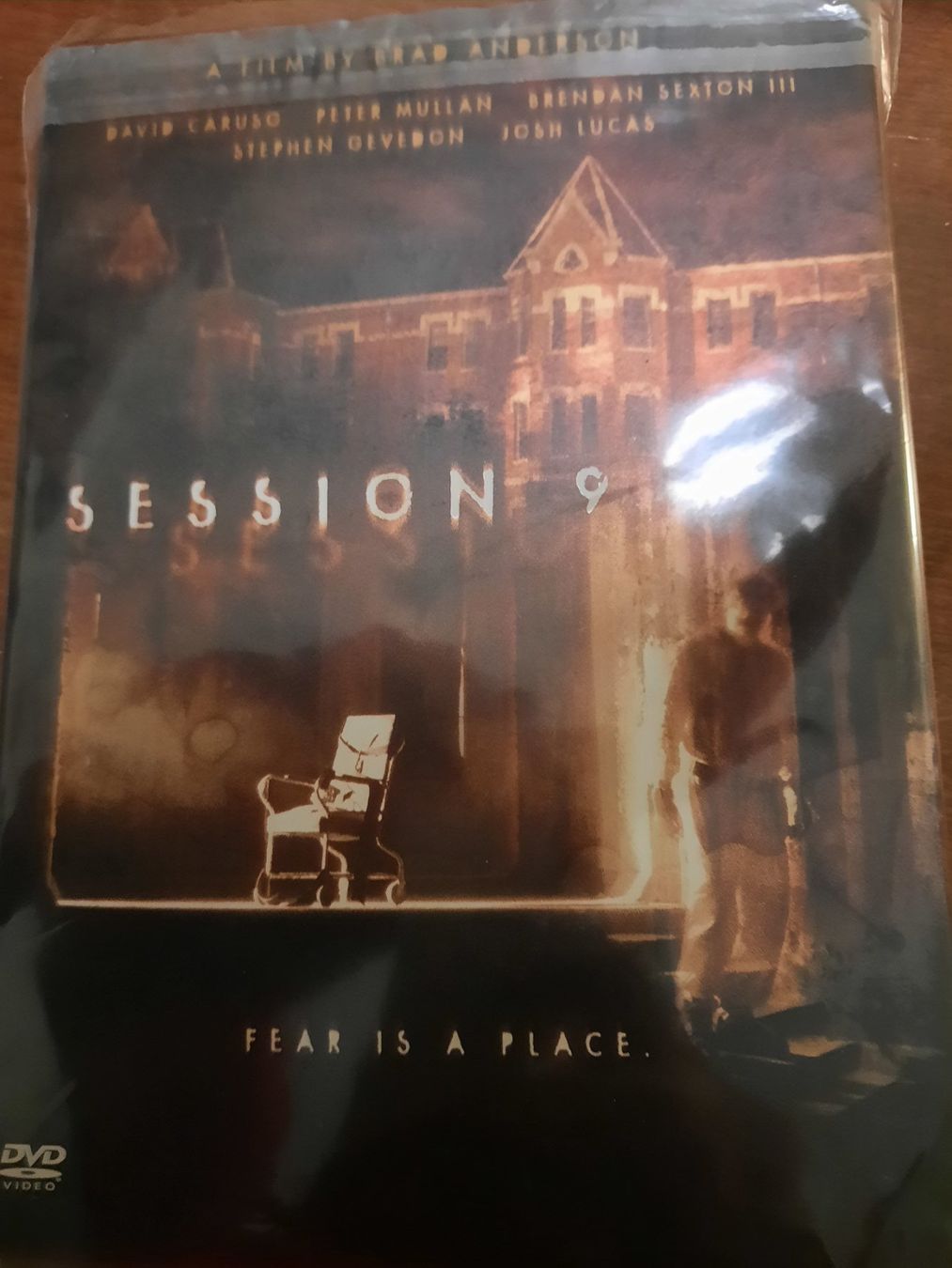 Tutti i DVDs: Session 9 Steelbook (DVD) – Usato da Laupen ZH venduto da chefdom