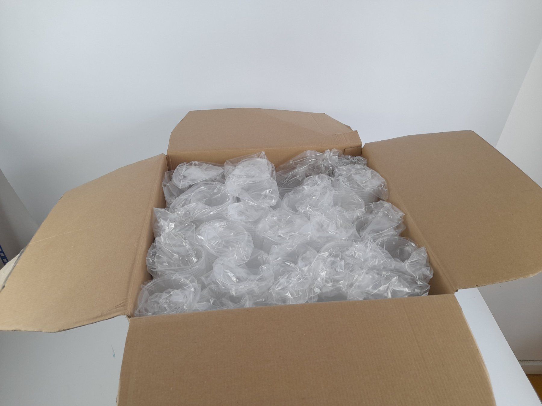 Contenitori & Simili: TEDECO GIZEH Trinkbecher transparent – Usato da Liebefeld venduto da Restwert_Liebefeld 2