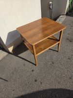 Beistelltisch aus Holz mit Ablagefach 55x45x60cm