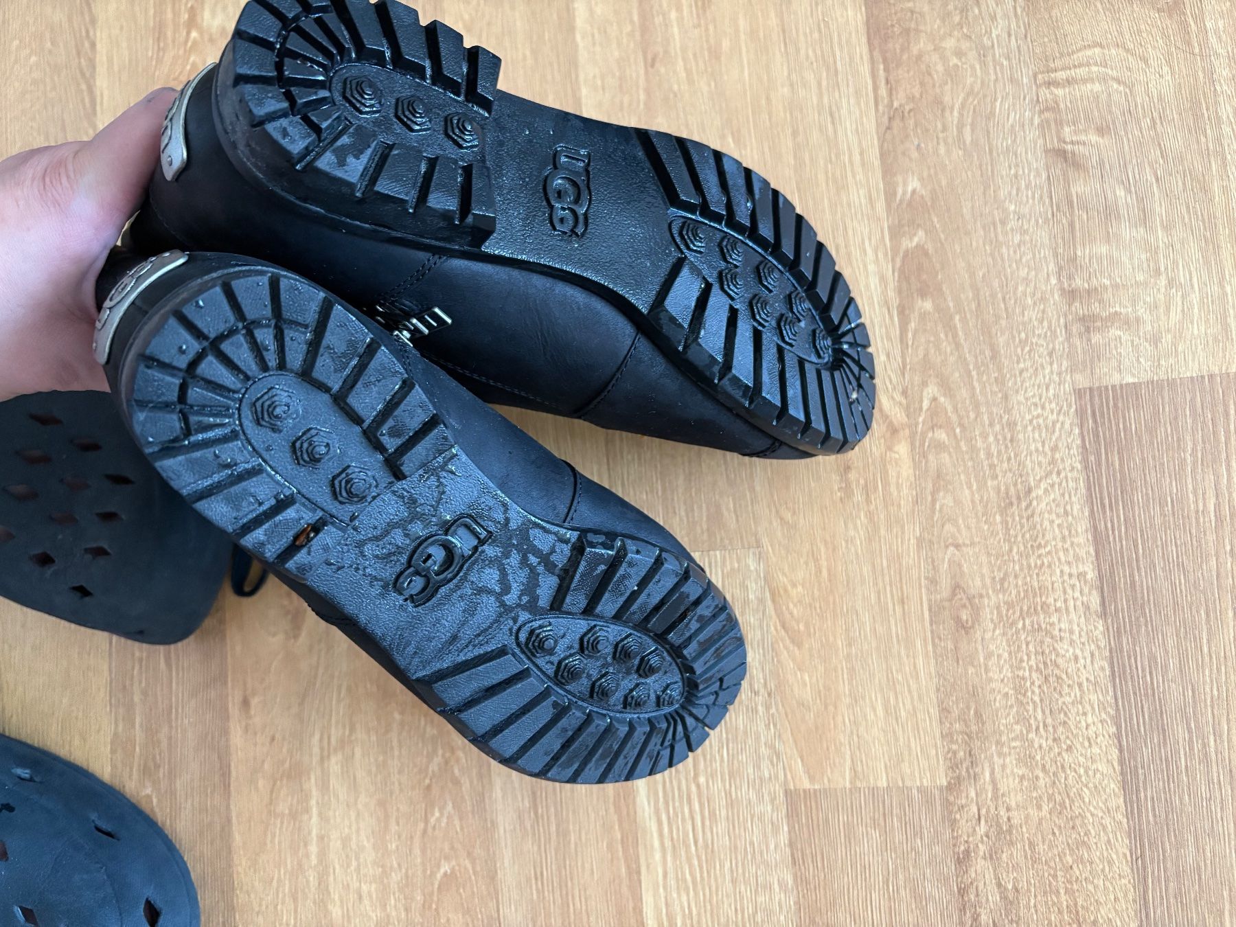 Damenschuhe: Uggs Stiefeln – Neu (gemäss Beschreibung) aus Langenthal von nic_fj2f