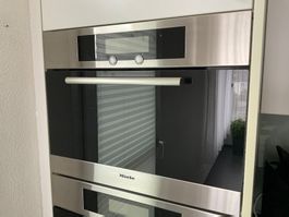 Miele Einbau- Dampfgarer