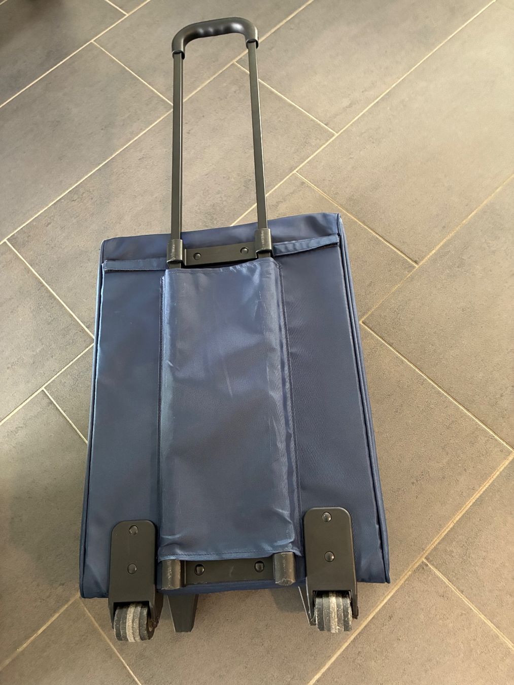 Valigie: Rollkoffer – Usato da Hendschiken venduto da zkos 1