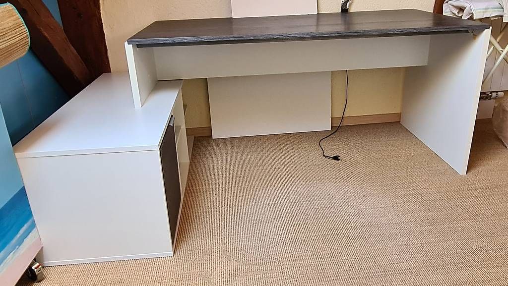 Schreibtische: Bureau modulable avec bibliothèque – Gebraucht aus Le Vaud von consomalin 2