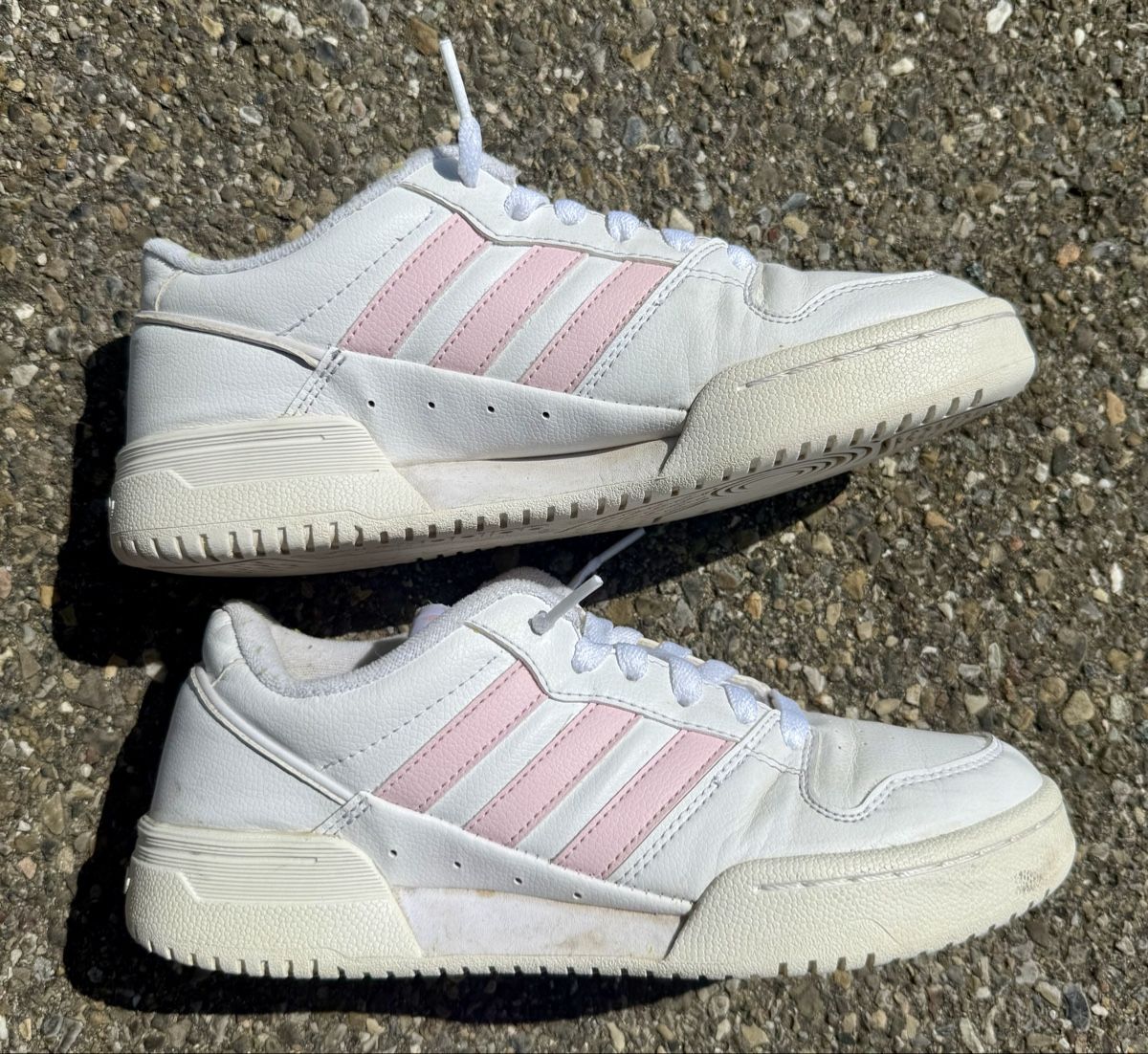 Adidas Scarpe per ragazze: Adidas Sneaker, Gr. 38.5 – Usato da Niederhelfenschwil venduto da simae02