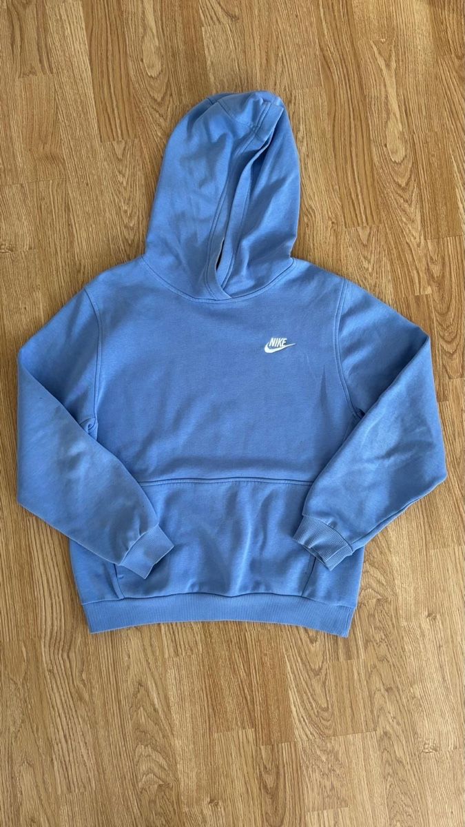 Nike Anzüge: Nike Trainingsanzug blau - Kinder – Gebraucht aus Niederuzwil von Michelita 1