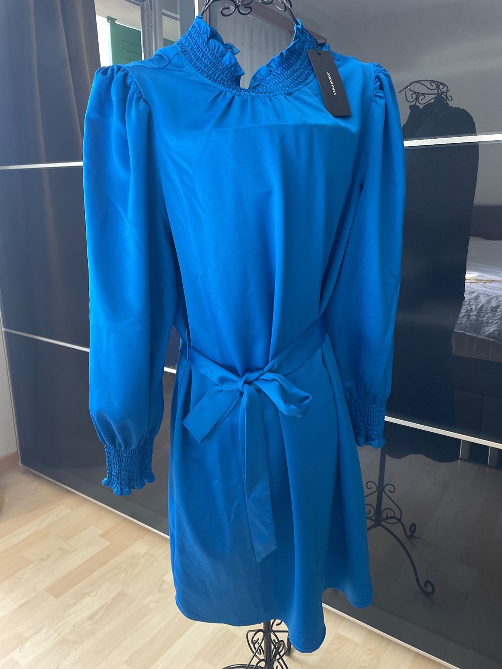 Vero Moda Vestiti: Neues Vero Moda Kleid Gr.L – Nuovo e nell'imballaggio originale da Obfelden venduto da 3zwerge 3