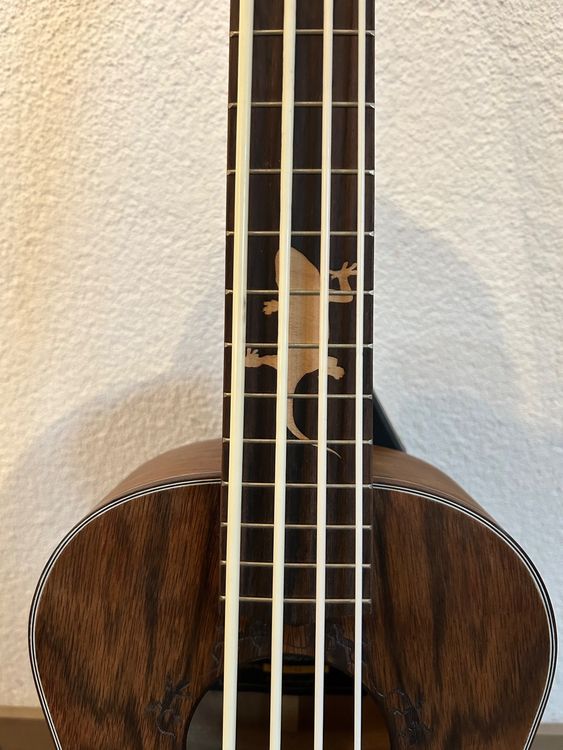 Ortega Lizard Ukulele Bass Kaufen auf Ricardo