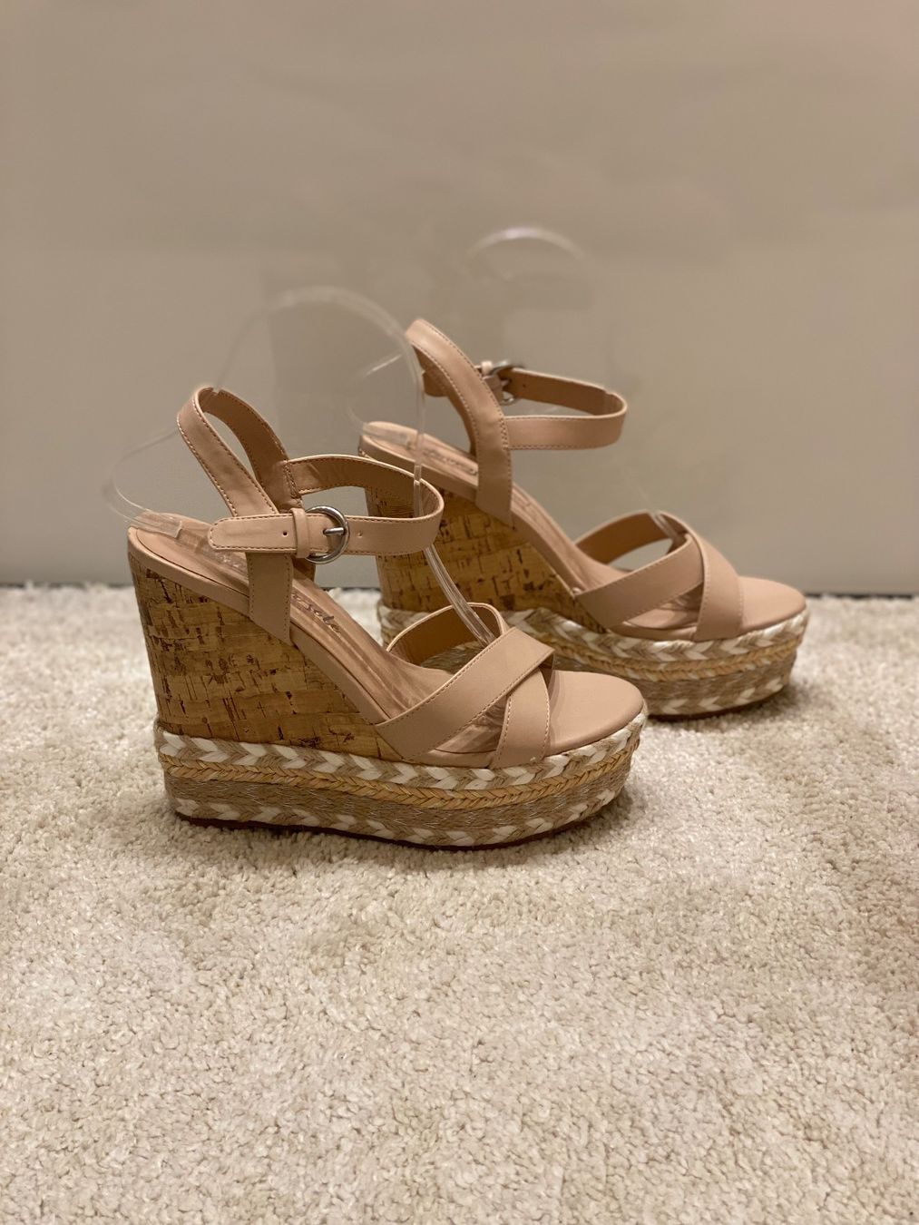 New Look Scarpe da donna: Plateau Keilabsatz Sandale, Gr. 39 – Nuovo (secondo la descrizione) da Oberdiessbach venduto da j_schafi 3