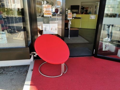 Poltrone: D-TEC Schwingsessel Cobra ab Ausstellung Einzelstück – Nuovo (secondo la descrizione) da Lenzburg venduto da Balans 1