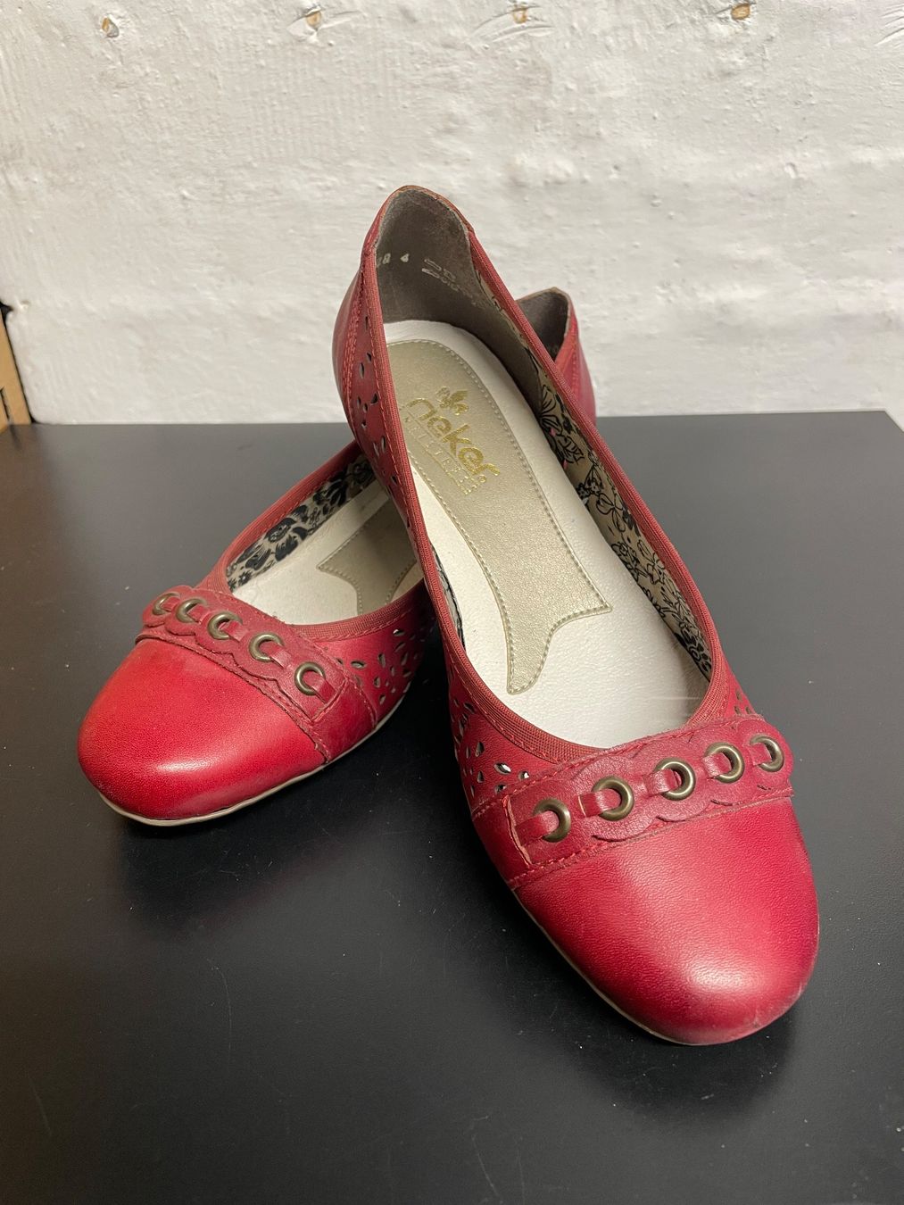 Rieker Scarpe da donna: Rieker Damen-Pumps Gr. 38 rot – Usato da Winterthur venduto da moschtli20 2