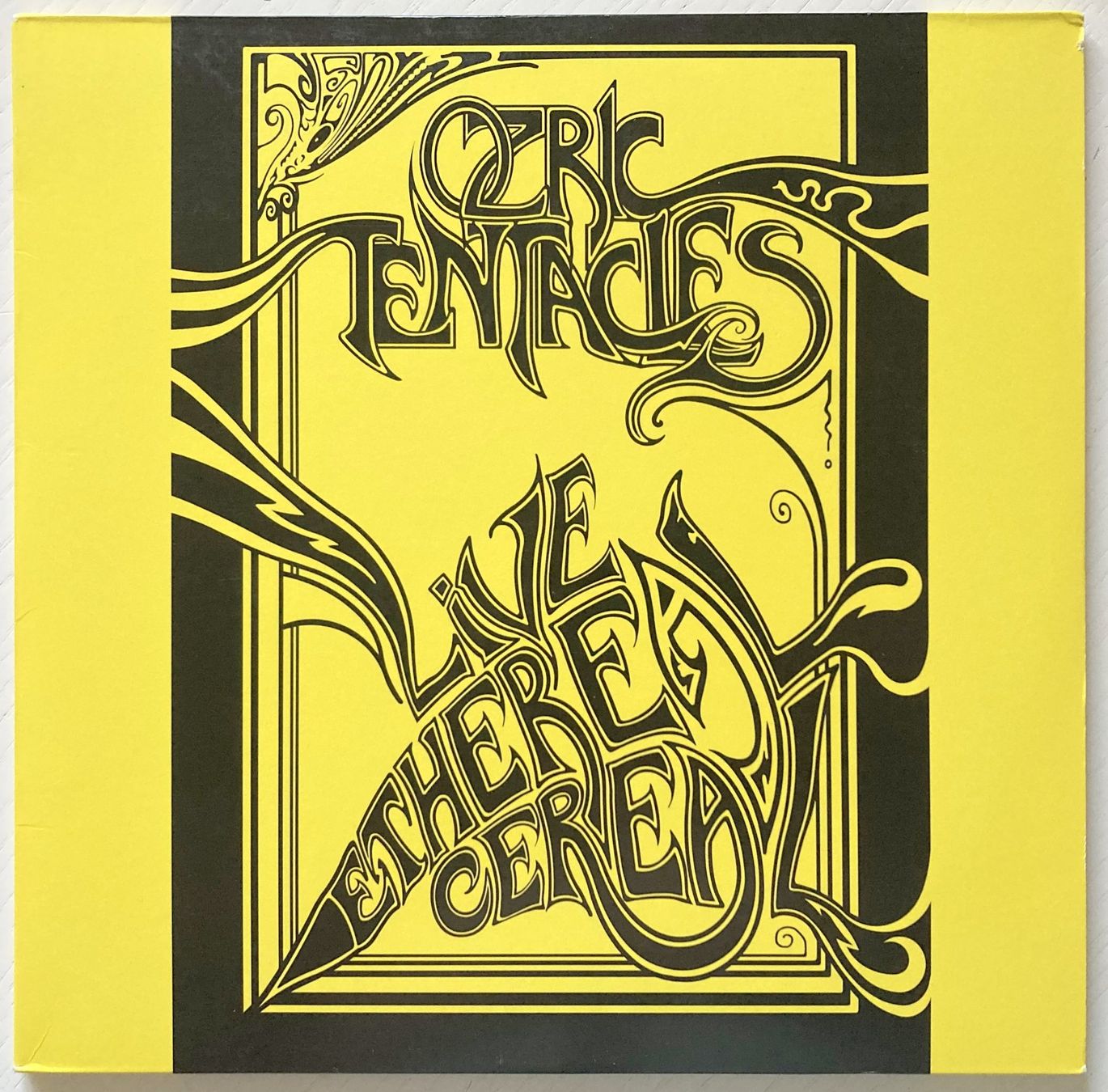 Schallplatten: OZRIC TENTACLES - LIVE ETHEREAL CEREAL – Gebraucht aus Bottens von hotter-than-hell