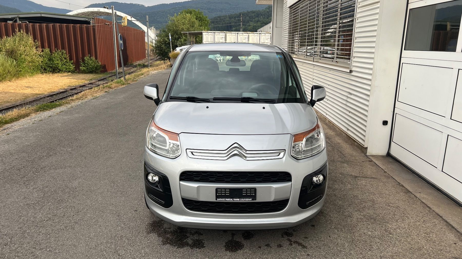 Citroën Automobili: CITROËN C3 Picasso 1.6i – Usato da Delémont venduto da MBSHA 3