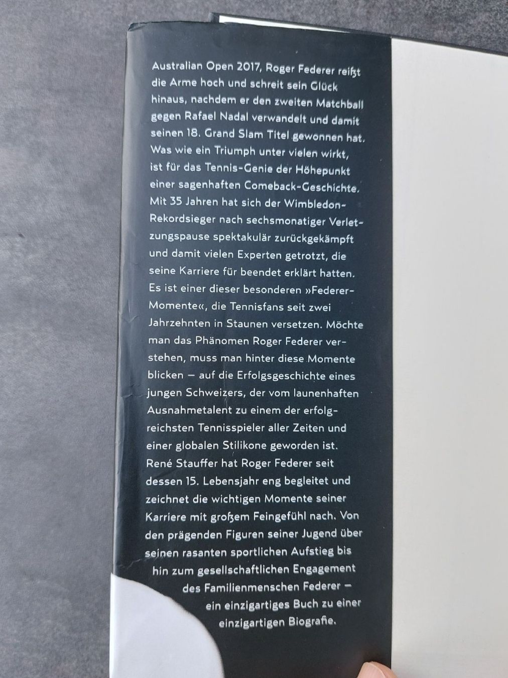 Libri: Roger Federer - Die Biografie von René Stauffer – Usato da Brunnen venduto da Livianda 2