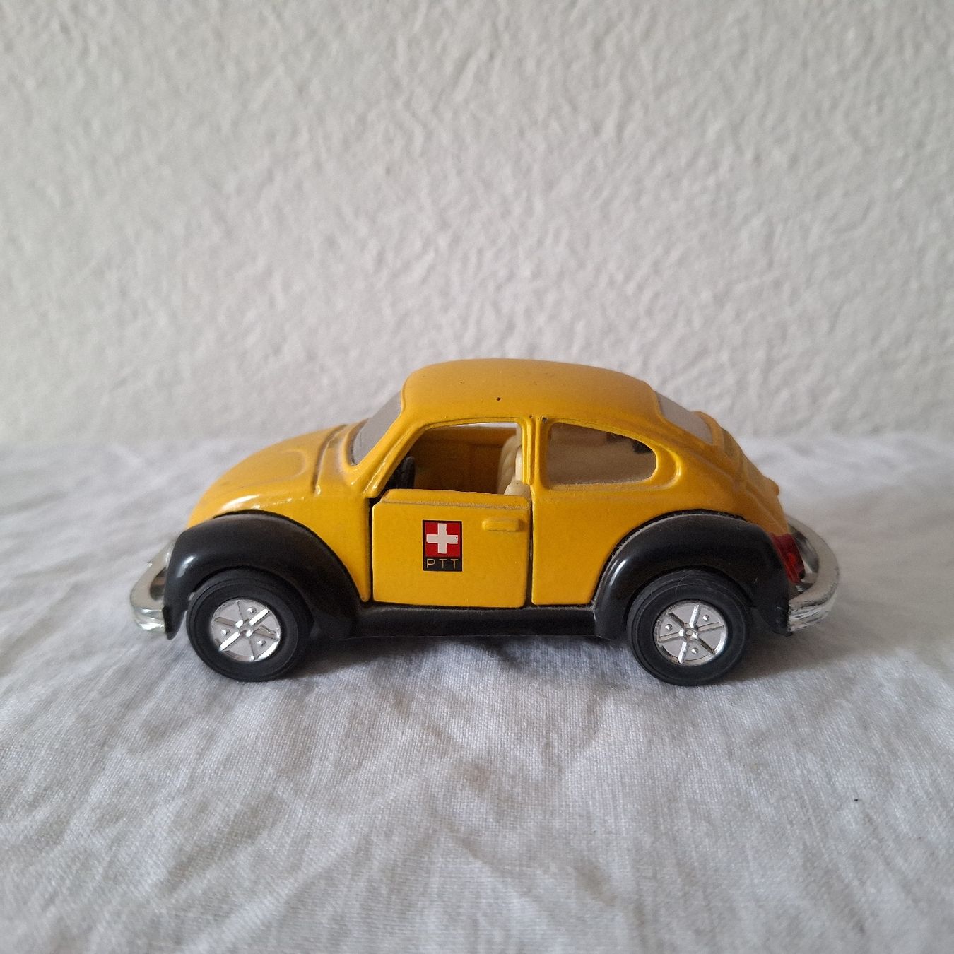 Modellini d'auto: Versand möglich! VW Käfer PTT, Modellauto – Usato da Winterthur venduto da Goldpipau