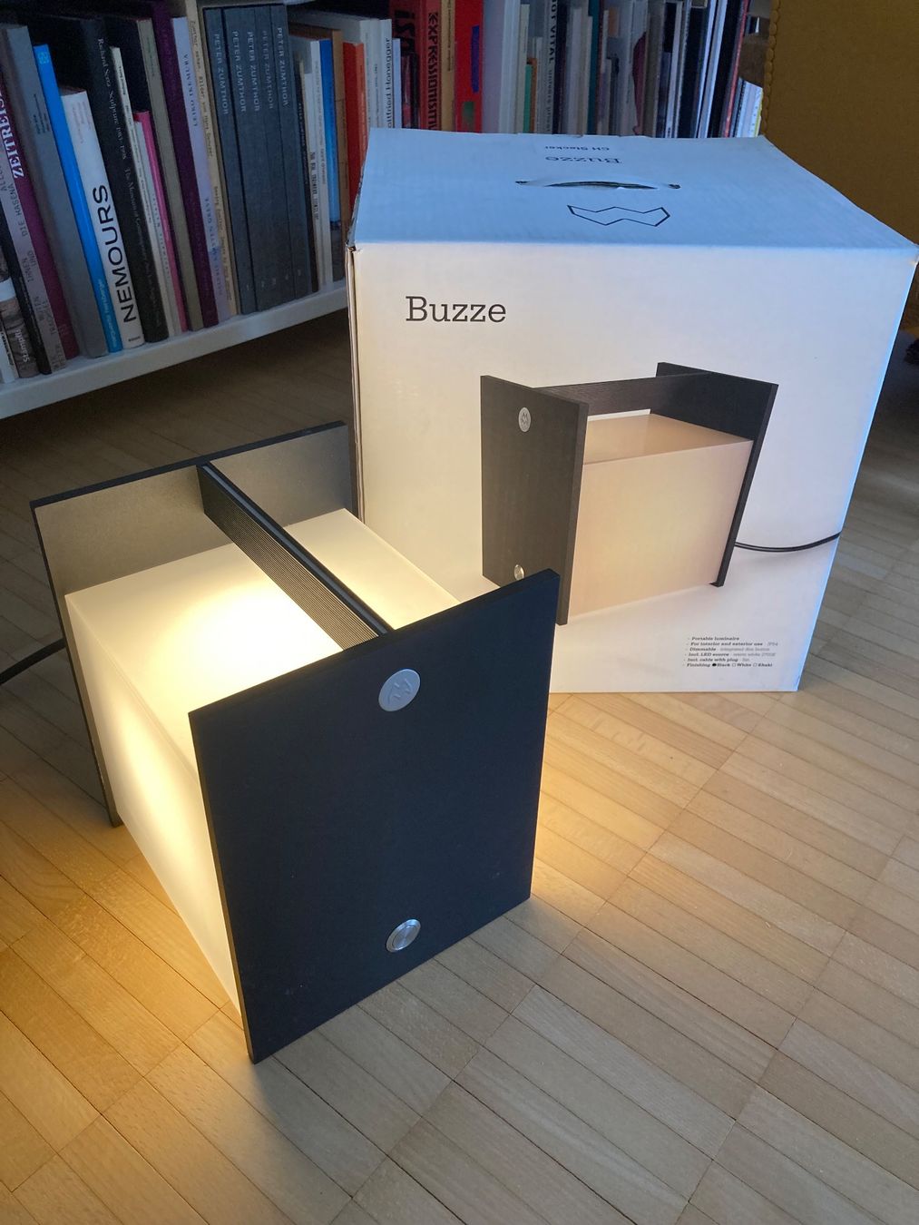 Lampade: Bodenleuchte Mod BUZZE LED – Nuovo (secondo la descrizione) da Domat/Ems venduto da Pantalla 1