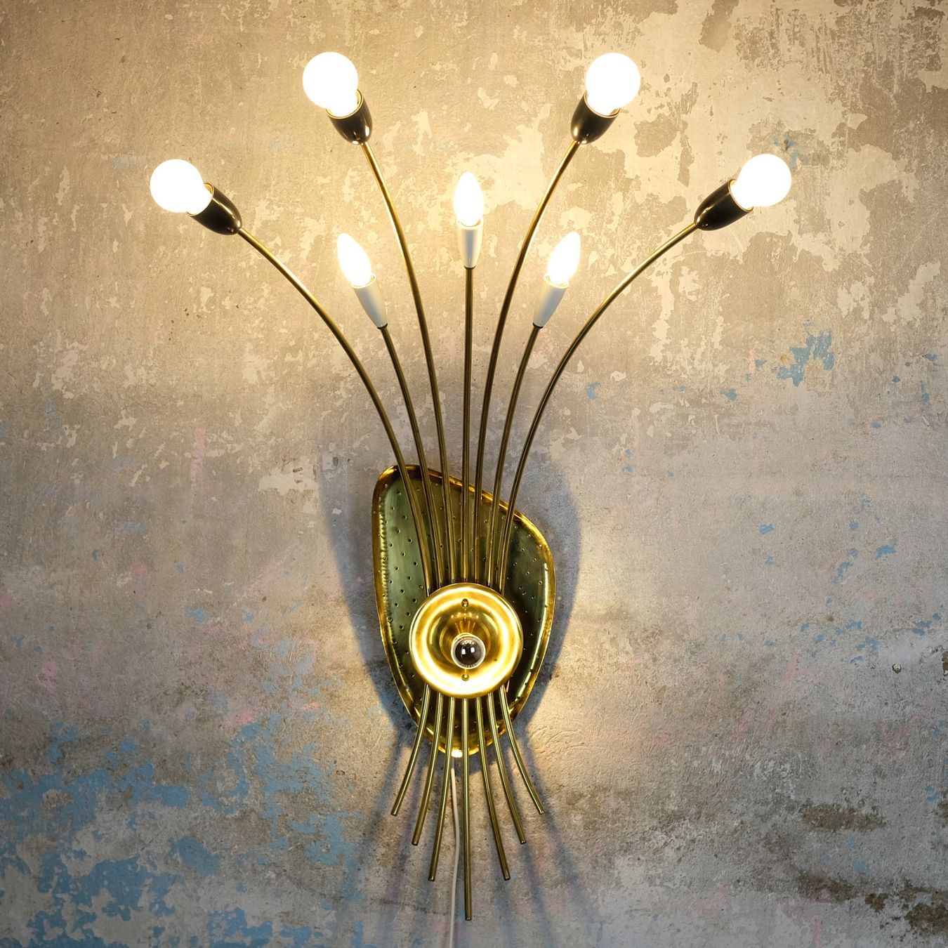 Lampes: Kinowandleuchter 1950er Jahre – D'occasion à Basel par Patts_Lampenfieber 1