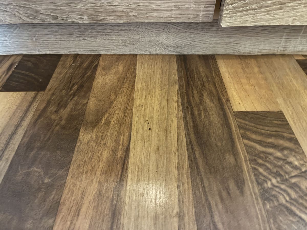 Conforama Schränke: Kleiderschrank – Defekt aus Däniken SO von Sonjab0 2
