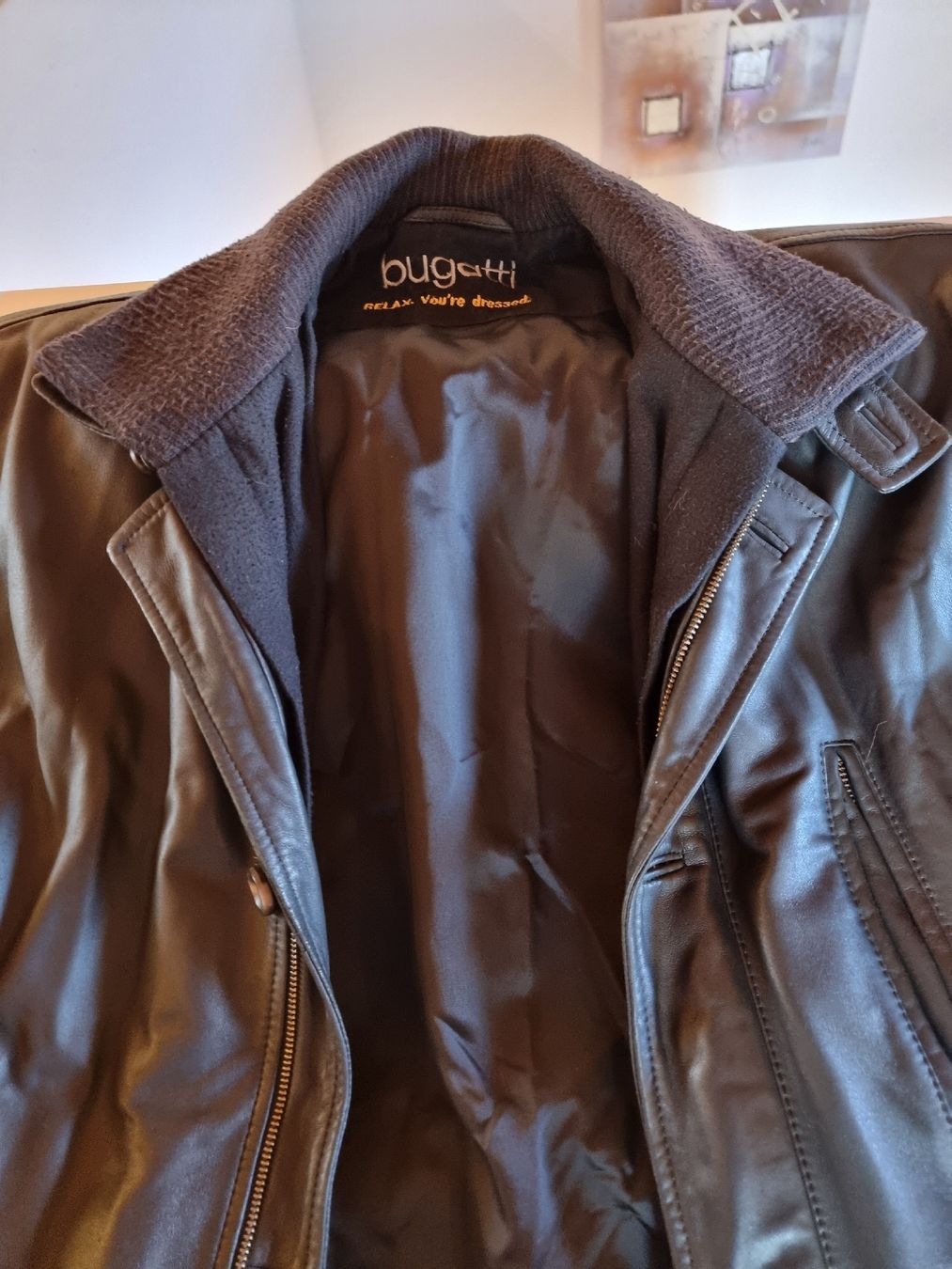 Bugatti Cappotti: Bugatti Lamm Nubuk Ledermantel Gr. XL – Usato da Untersiggenthal venduto da Mando2008 1