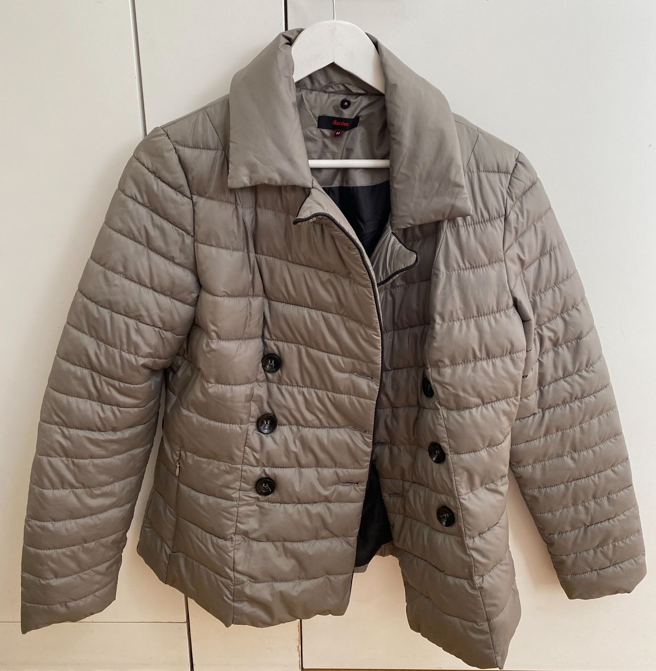 Giacche: Bata Jacke .! 🌸 – Usato da Opfikon venduto da Luis144 1