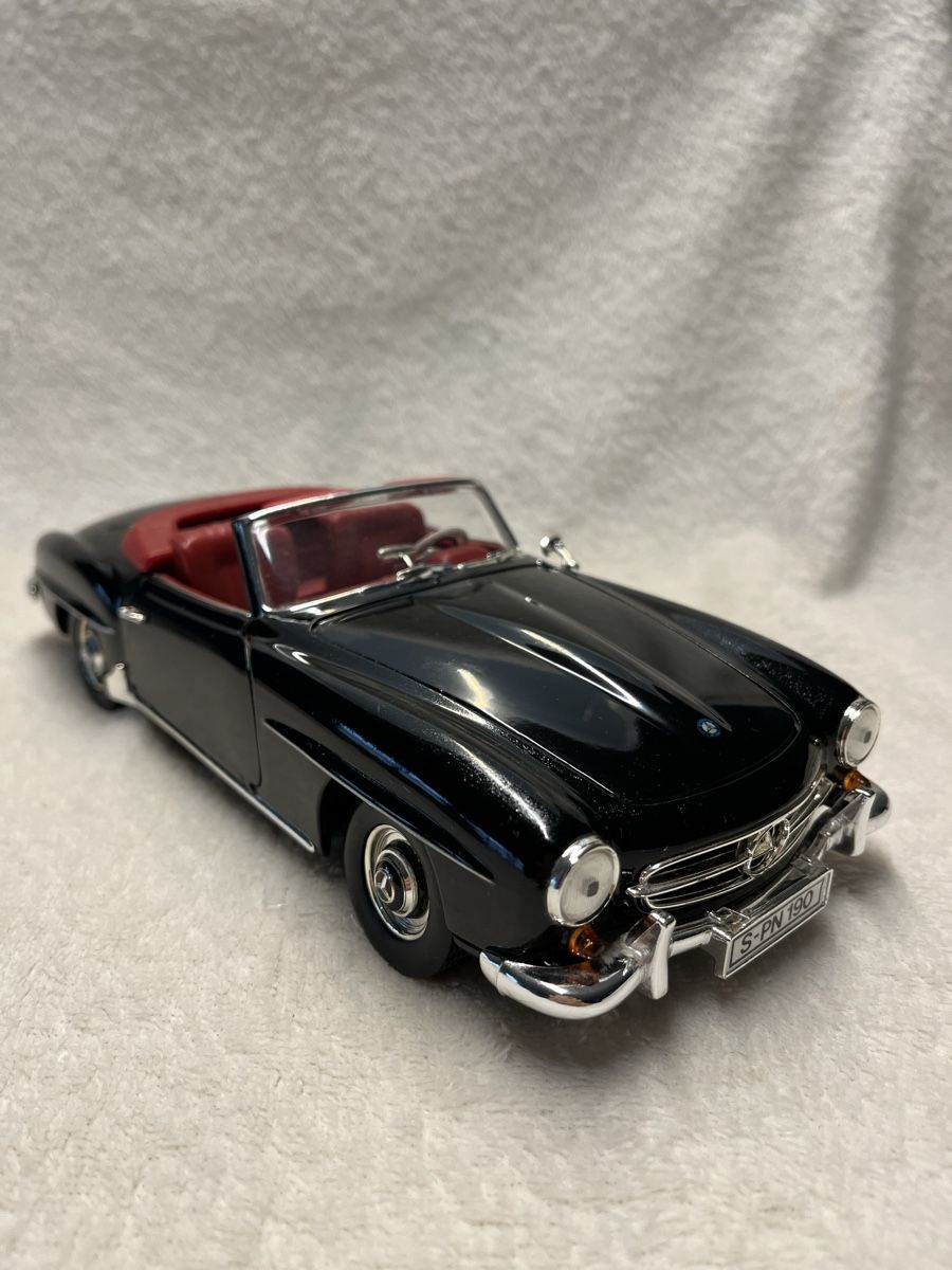 Mercedes-Benz Modellini d'auto: Mercedes SL 190 1/18 – Nuovo (secondo la descrizione) da Oberweningen venduto da mer_2yn9