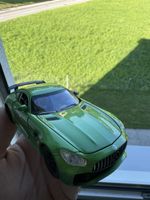 Mercedes AMG GT R, Green, 1:24 Scale - Metal Body, Wow! (59)