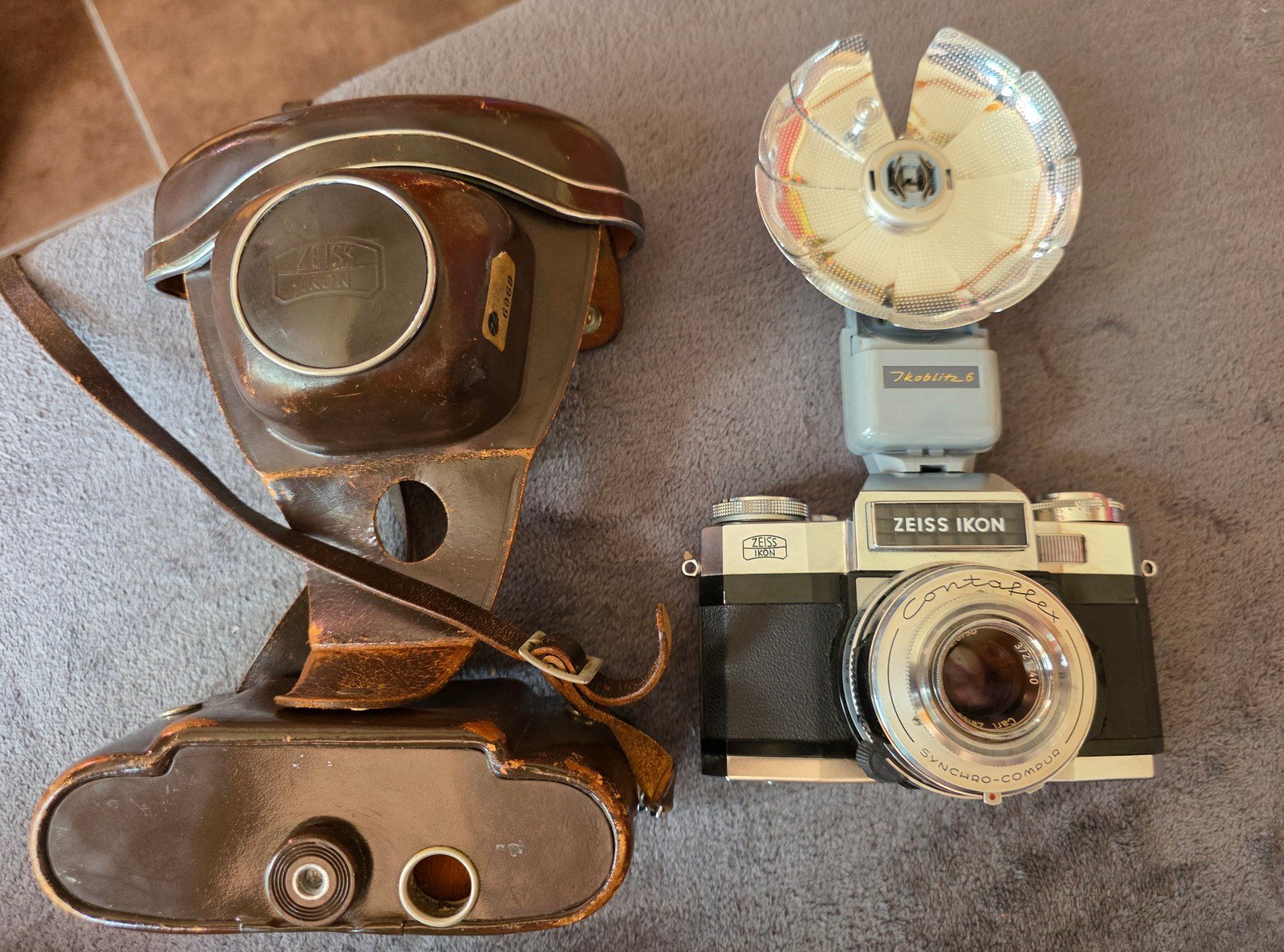 Zeiss Fotocamera: Zeiss Ikon Contaflex Kleinbild-Spiegelreflex Blitz Kamera – Usato da Stein SG venduto da nxr_vzv9 1