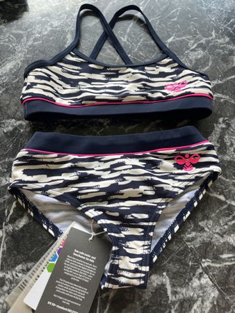 Hummel Bikini Gr. 104 mit Etikett, Sommer-Badekleidung, neu!