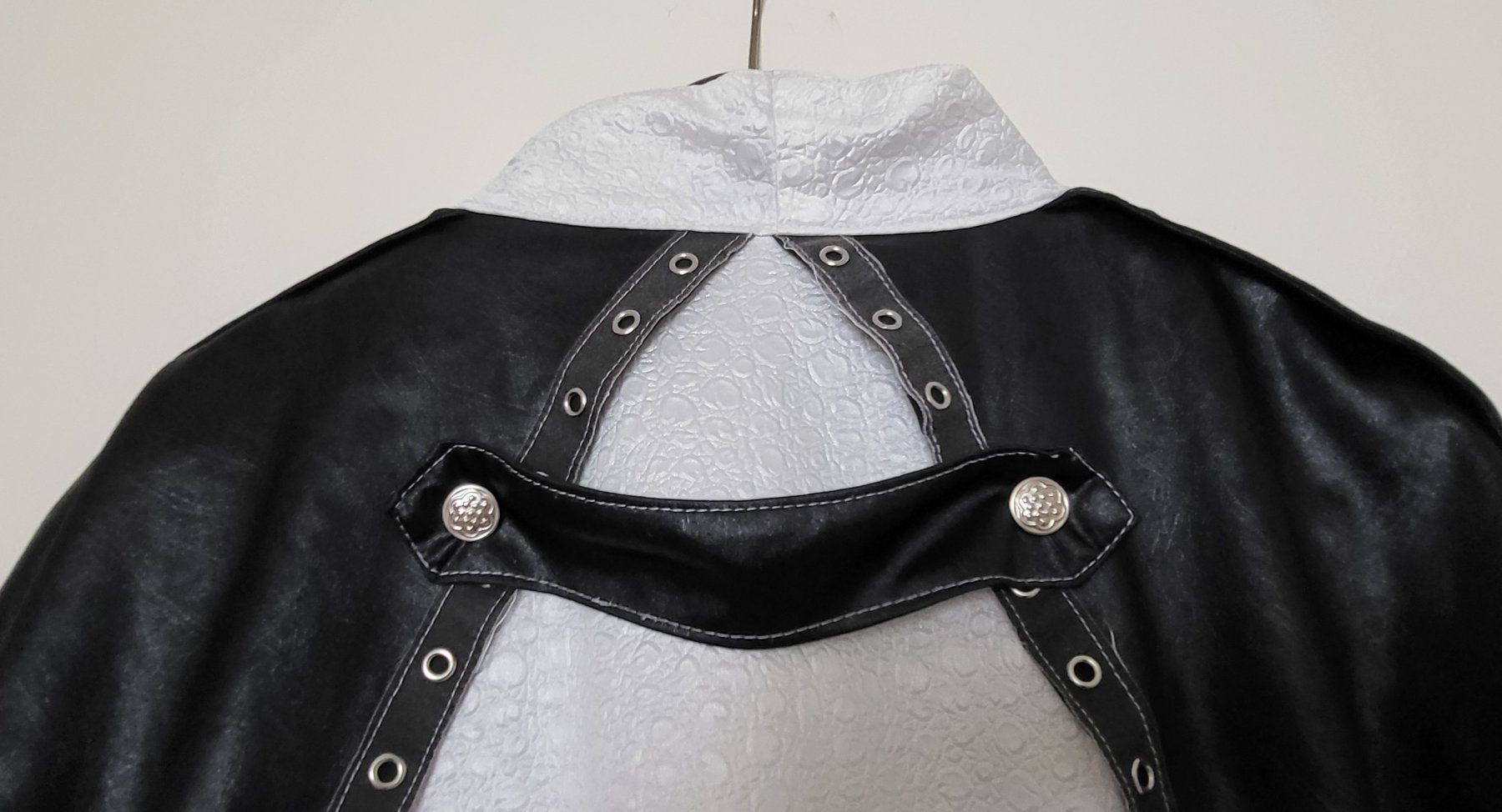 Blusen: Coole Bluse in Grösse 38 – Gebraucht aus Adlikon b.Regensdf von YvZi 3