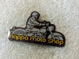 Ansteckpin 158: nappa moto shop
