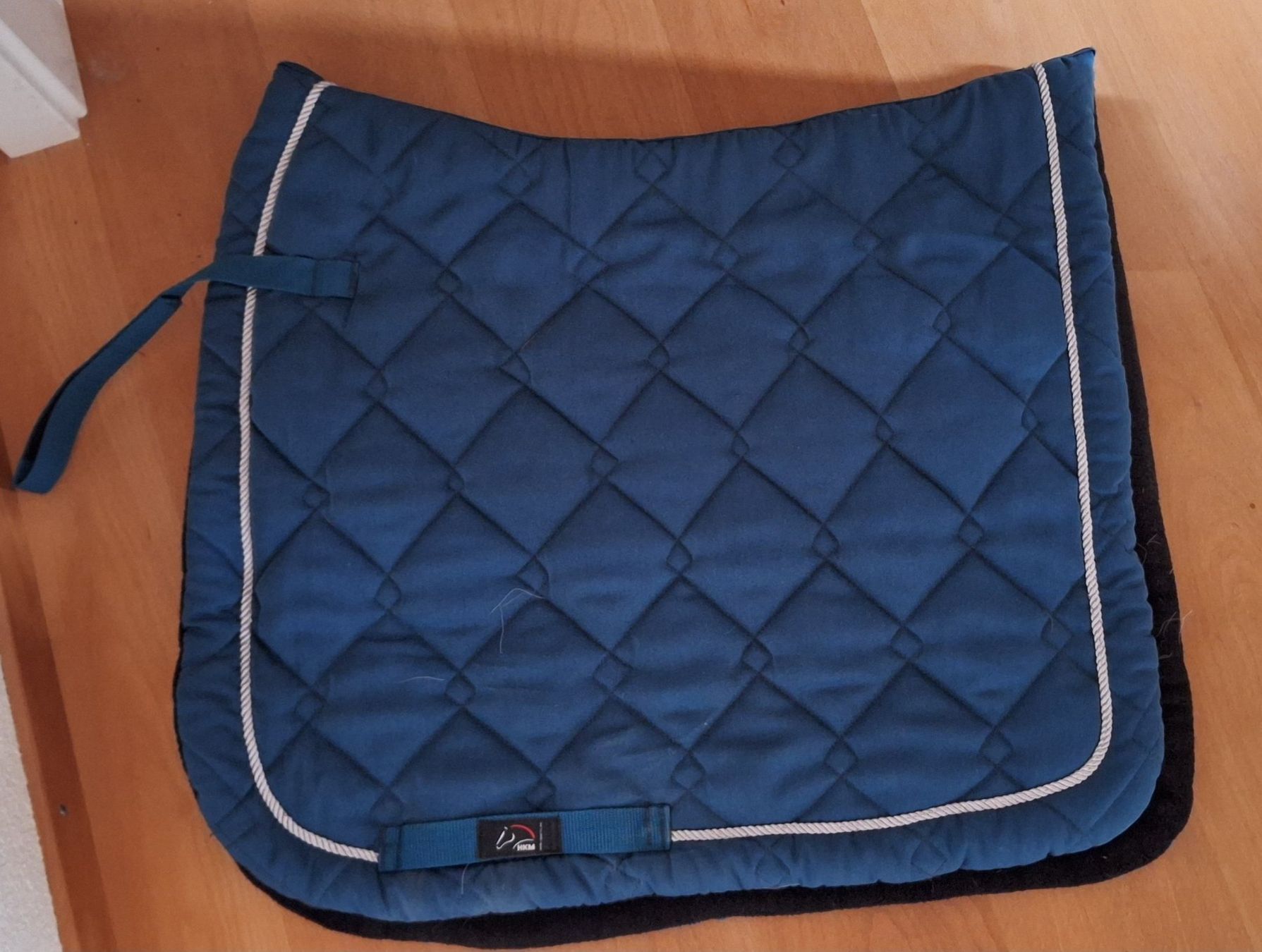 Coperte: Dressurschabracke - Full – Usato da Milken venduto da Dnybe 1