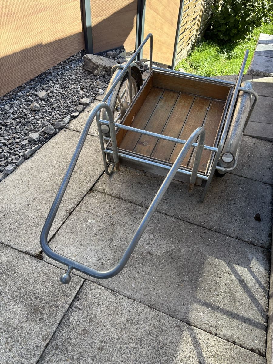 Pony Ciclomotori: Pony Töffli mit Anhänger – Usato da Lyss venduto da jan_z8bh 8