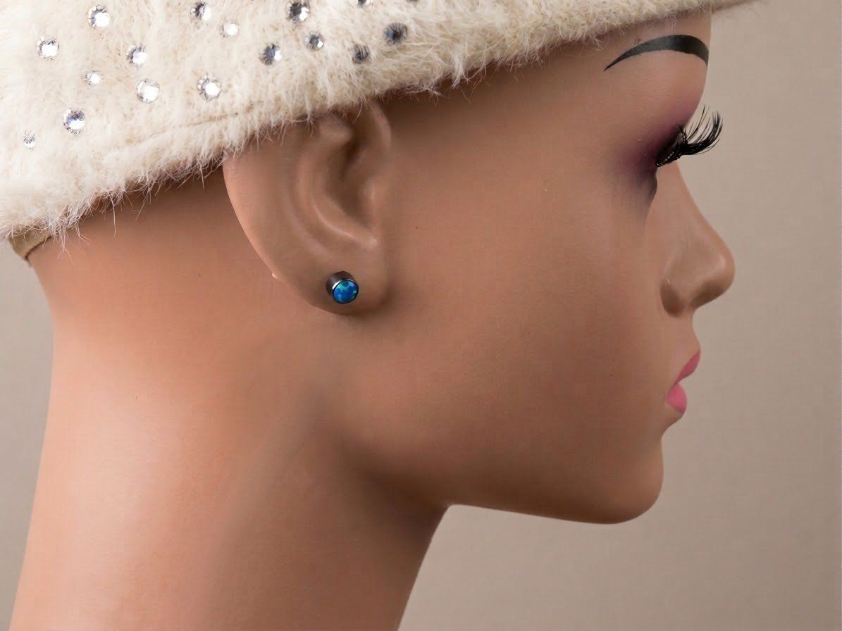 Orecchini pendenti & Orecchini a lobo: Ohrstecker aus Titanium mit Opal – Nuovo e nell'imballaggio originale da Matten b. Interlaken venduto da kero71 3