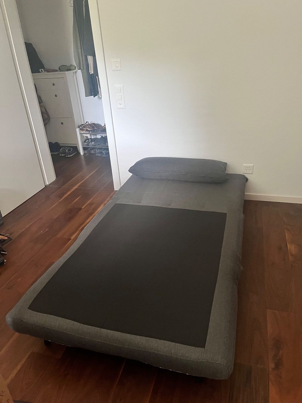 Poltrone: 3 in 1 Sessel mit Bettfunktion – Usato da Vinelz venduto da corival 2
