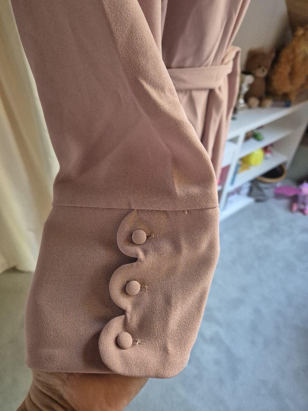 H&M Vestiti: Kleid H&M altrosa mit Bindegürtel Grösse 42 – Nuovo (secondo la descrizione) da Zürich venduto da Drago670 2