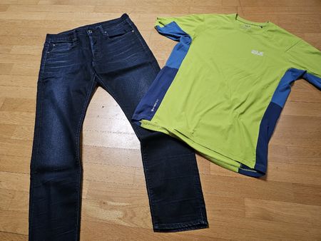 G star Jeans und Jack Wolfskin Shirt