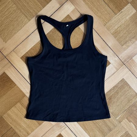 Black H&M Move Tank Top - Size M 